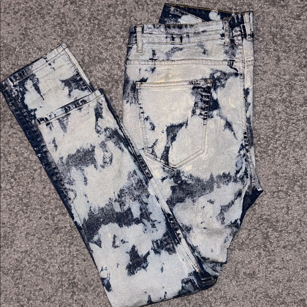 Preowned size 36 Crysp Denim Jeans